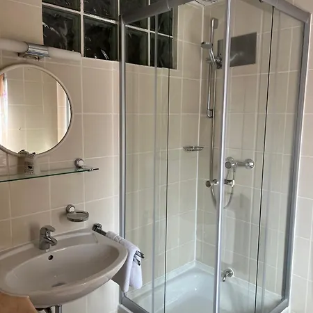 Unterreichenbach Bed & Breakfast